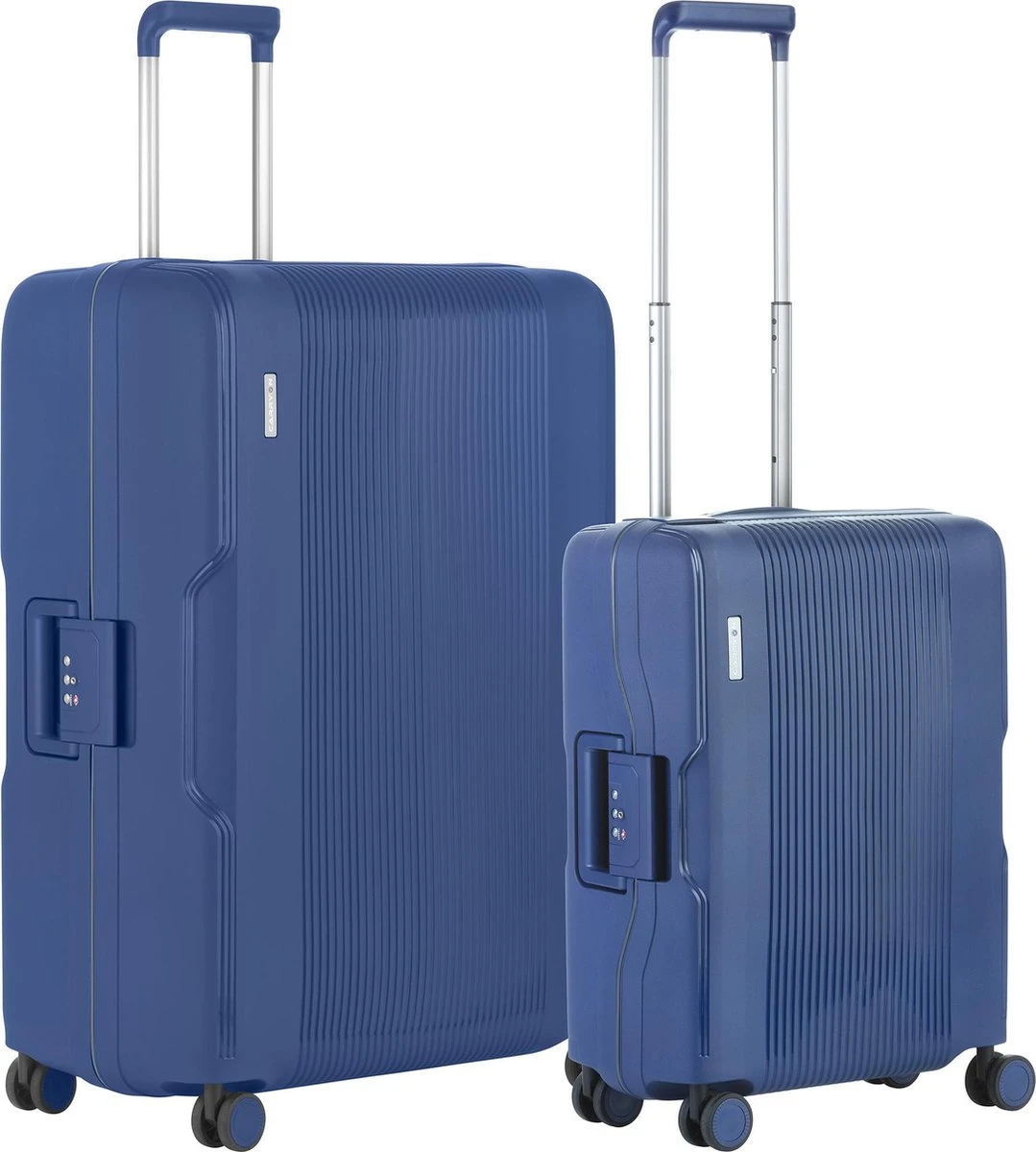 CarryOn Protector Luxe 2-delige Kofferset - TSA Trolleyset Handbagage En Groot - Kliksloten - Ultralicht - Blauw 3 CarryOn Protector Luxe 2-delige Kofferset - TSA Trolleyset Handbagage En Groot - Kliksloten - Ultralicht - Blauw