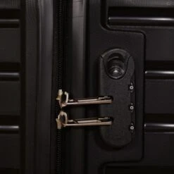 ©TROLLEYZ - Berlin No.11 - Reiskoffer 78cm Met Cijferslot - Dubbele Wielen - 360° Spinners - 100% Polypropyleen - Reiskoffer In Night Black 14 ©TROLLEYZ - Berlin No.11 - Reiskoffer 78cm Met Cijferslot - Dubbele Wielen - 360° Spinners - 100% Polypropyleen - Reiskoffer In Night Black -Bagageopslag 1200x1200 1057
