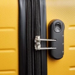 Swiss Alpine 2.0 - Reiskoffer- 77 Cm - 4 Wielen - Geel -Bagageopslag 1200x1200 1226