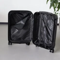 Handbagage Koffer 55cm Zwart 4 Wielen Trolley Met Pin Slot -Bagageopslag 1200x1200 1312