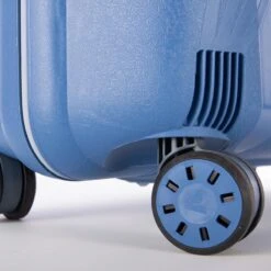 Roncato Light 4 Wiel Trolley 68 Avio Blue -Bagageopslag 1200x1200 1478