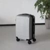 Handbagage Koffer 55cm Zilver 4 Wielen Trolley Met Pin Slot -Bagageopslag 1200x1200 286