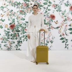 SUITSUIT - Blossom - Golden Yellow - Handbagage (55 Cm) -Bagageopslag 1200x1200 462