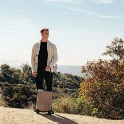 Enrico Benetti Louisville 39040 Handbagage Koffer 52 Cm - Champagne 15 Enrico Benetti Louisville 39040 Handbagage Koffer 52 Cm - Champagne -Bagageopslag 1200x1200 734