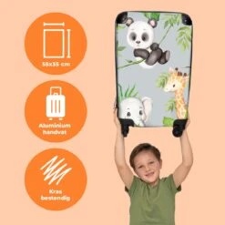 NoBoringSuitcases.com® Koffer - Jungle - Panda - Olifant - Giraffe - Kinderen - Past Binnen 55x40x20 Cm En 55x35x25 Cm - Handbagage - Trolley - Fotokoffer - Cabin Size - Print -Bagageopslag 1200x1200 832
