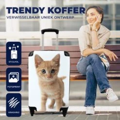 MuchoWow® Koffer - Kat - Rood - Kitten - Meisjes - Kinderen - Jongens - Kindje - Past Binnen 55x40x20 Cm En 55x35x25 Cm - Handbagage - Trolley - Fotokoffer - Cabin Size - Print -Bagageopslag 1200x1200 882