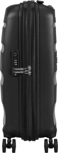 American Tourister Reiskoffer - Bon Air Dlx Spinner 55/20 Tsa (Handbagage) Black 17 American Tourister Reiskoffer - Bon Air Dlx Spinner 55/20 Tsa (Handbagage) Black -Bagageopslag 456x1200 2