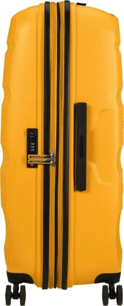 American Tourister Reiskoffer - Bon Air Dlx Spinner 75/28 Tsa Exp (Large) Light Yellow -Bagageopslag 488x1200