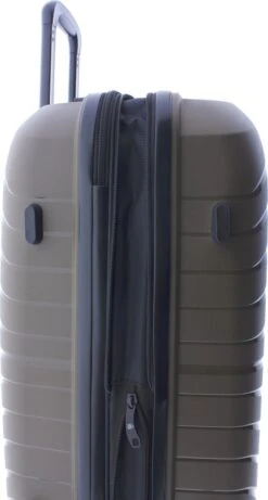 Gladiator Kick-Off Middelgrote Koffer Expandable - 67 Cm - 72/90 Liter - Eco Friendly Recyclebaar PP - Khaki Groen 31 Gladiator Kick-Off Middelgrote Koffer Expandable - 67 Cm - 72/90 Liter - Eco Friendly Recyclebaar PP - Khaki Groen -Bagageopslag 643x1200 10