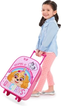 Paw Patrol SKYE Unicorn Eenhoorn Trolley Koffertje Vakantie Logeren Tripjes Roze Regenboog -Bagageopslag 686x1200 1