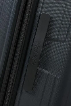American Tourister Tracklite Spinner Reiskoffer 67 Cm - Dark Slate -Bagageopslag 799x1200 235