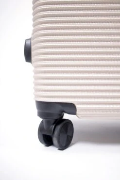 AttitudeZ Air-Z Handbagage Koffer Champagne 55cm - TSA-slot 11 AttitudeZ Air-Z Handbagage Koffer Champagne 55cm - TSA-slot -Bagageopslag 800x1200 39