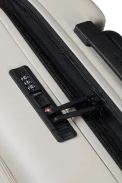 Samsonite Reiskoffer - Stackd Spinner Uitbreidbaar (4 Wielen) 55 Cm Handbagage - Sand - 2.8 Kg 22 Samsonite Reiskoffer - Stackd Spinner Uitbreidbaar (4 Wielen) 55 Cm Handbagage - Sand - 2.8 Kg -Bagageopslag 800x1200 51