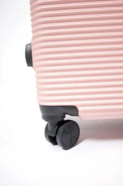 AttitudeZ Air-Z Handbagage Koffer Roze 55cm - TSA-slot 14 AttitudeZ Air-Z Handbagage Koffer Roze 55cm - TSA-slot -Bagageopslag 800x1200 9