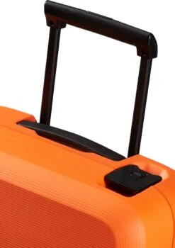 Samsonite Reiskoffer - Magnum Eco Spinner 55/20 (Handbagage) Radiant Orange -Bagageopslag 847x1200 2