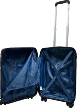 Benzi Izeda Handbagage Koffer - 55 Cm - 35 Liter - Groen -Bagageopslag 857x1200 2