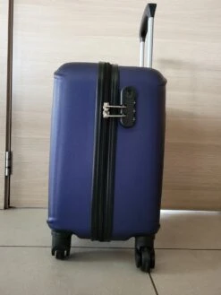 Trolley - Reiskoffer - Princess Traveller Valencia ABS Dark Blue -Bagageopslag 900x1200 12