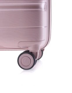 Gladiator Boxing M Spinner 67 - Exp - TSA Slot - Metallic Pink -Bagageopslag 930x1200 2