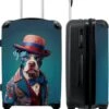 NoBoringSuitcases.com® Koffer Groot - Hond - Hoed - Colbert - Bloemen - Blauw - Trolley Koffer Met TSA-slot - Met Wielen - 90 Liter - Reiskoffer - 66 Cm -Bagageopslag 985x1200 10